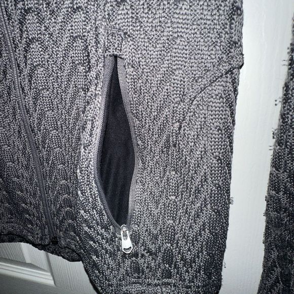 Spyder Jacket Womens Small S Major Cable Stryke Knit Full Zip Patterned Grey - Picture 9 of 11